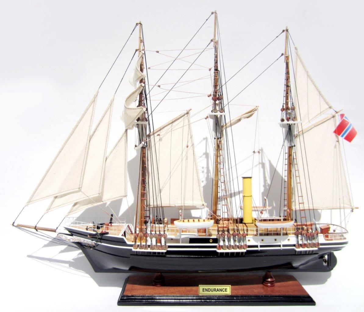 Endurance Model Boat - GN
