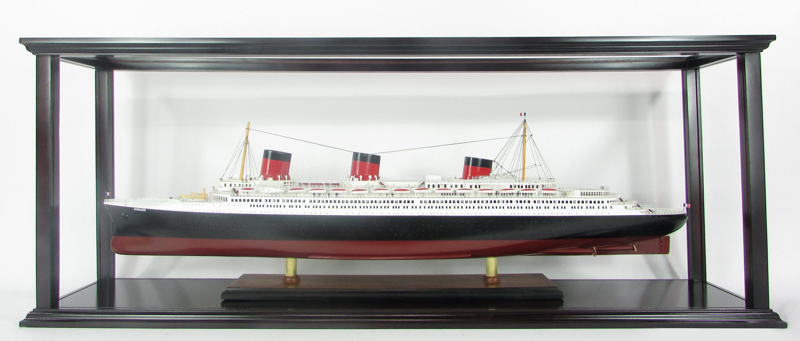 Flat Pack Display Case - GN