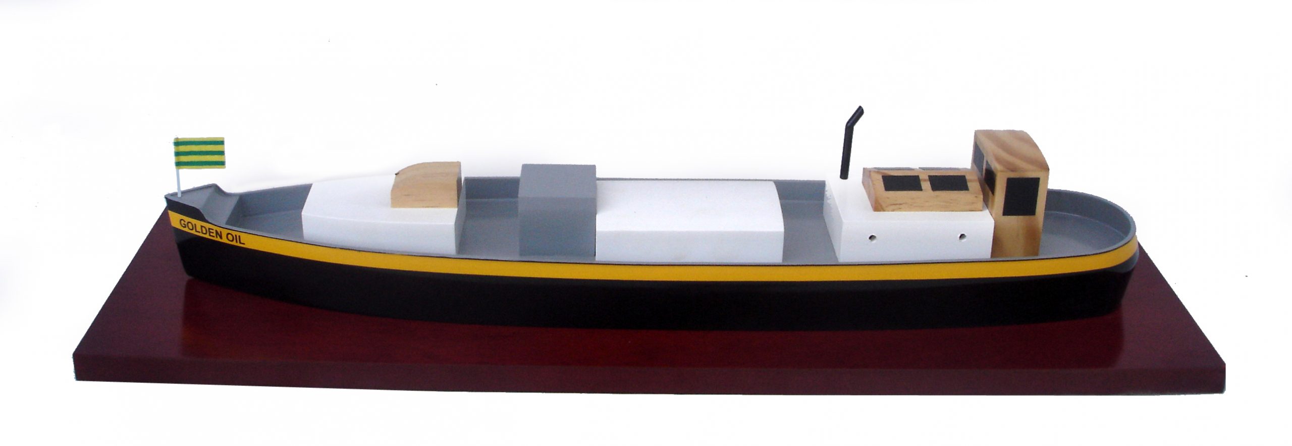 Golden Oil Tintin Model Ship - GN